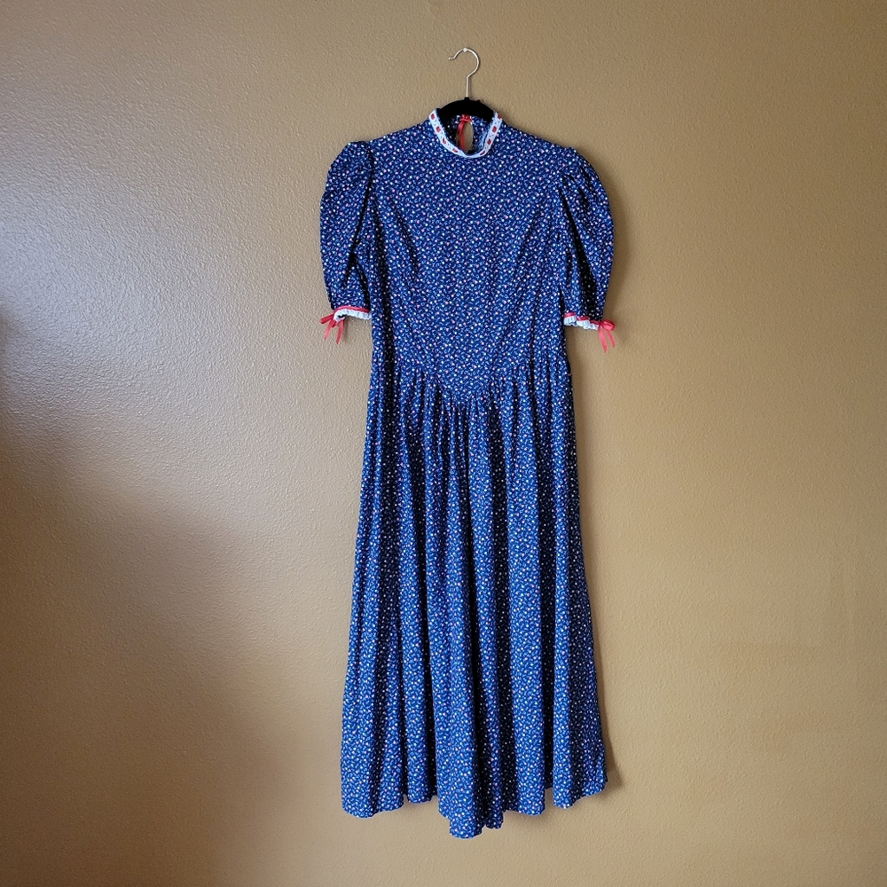 Vintage Homemade Floral Prairie Dress